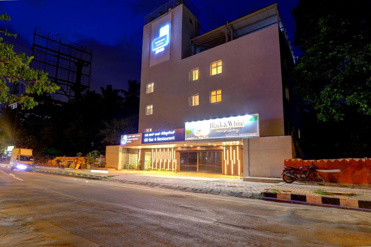 Myspace Express Gd Inn Bangalore Exterior foto